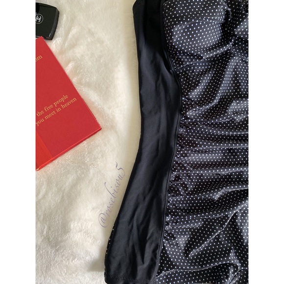 Retro PinUp Style One Piece Swimsuit Black + White - Picture 6 of 7